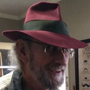 Meet your Posher, Mark